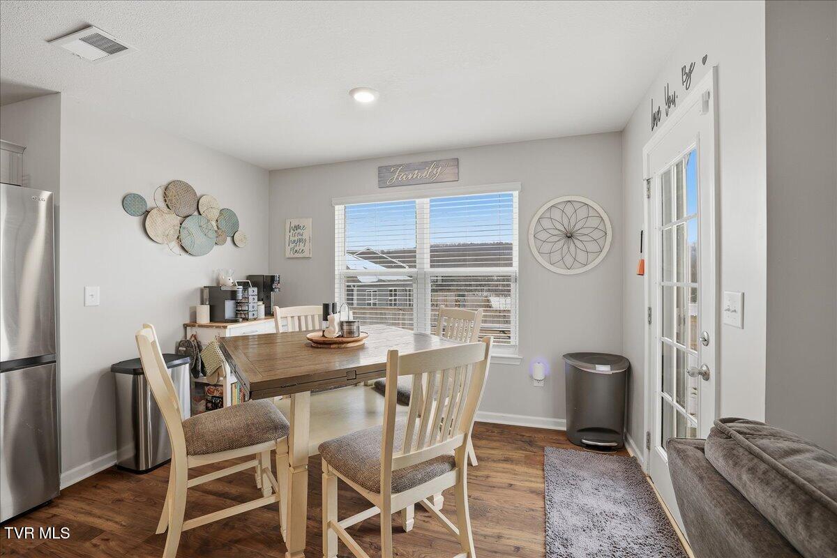 5059 Elm Brk Road Dandridge, TN 37725 - Photo 10 of 30 15-5059 Elm Brook Rd-7