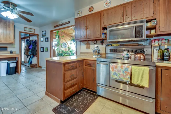 $615,000 | 431 Fredericks Street, Canajoharie, NY 13317