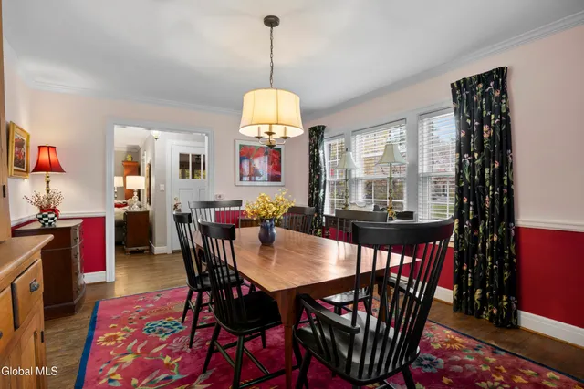 $479,000 | 21 Roweland Avenue, Bethlehem, NY 12054