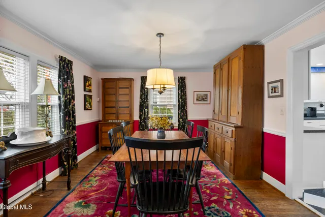 $479,000 | 21 Roweland Avenue, Bethlehem, NY 12054