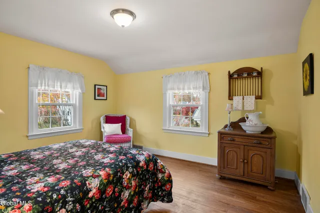 $479,000 | 21 Roweland Avenue, Bethlehem, NY 12054