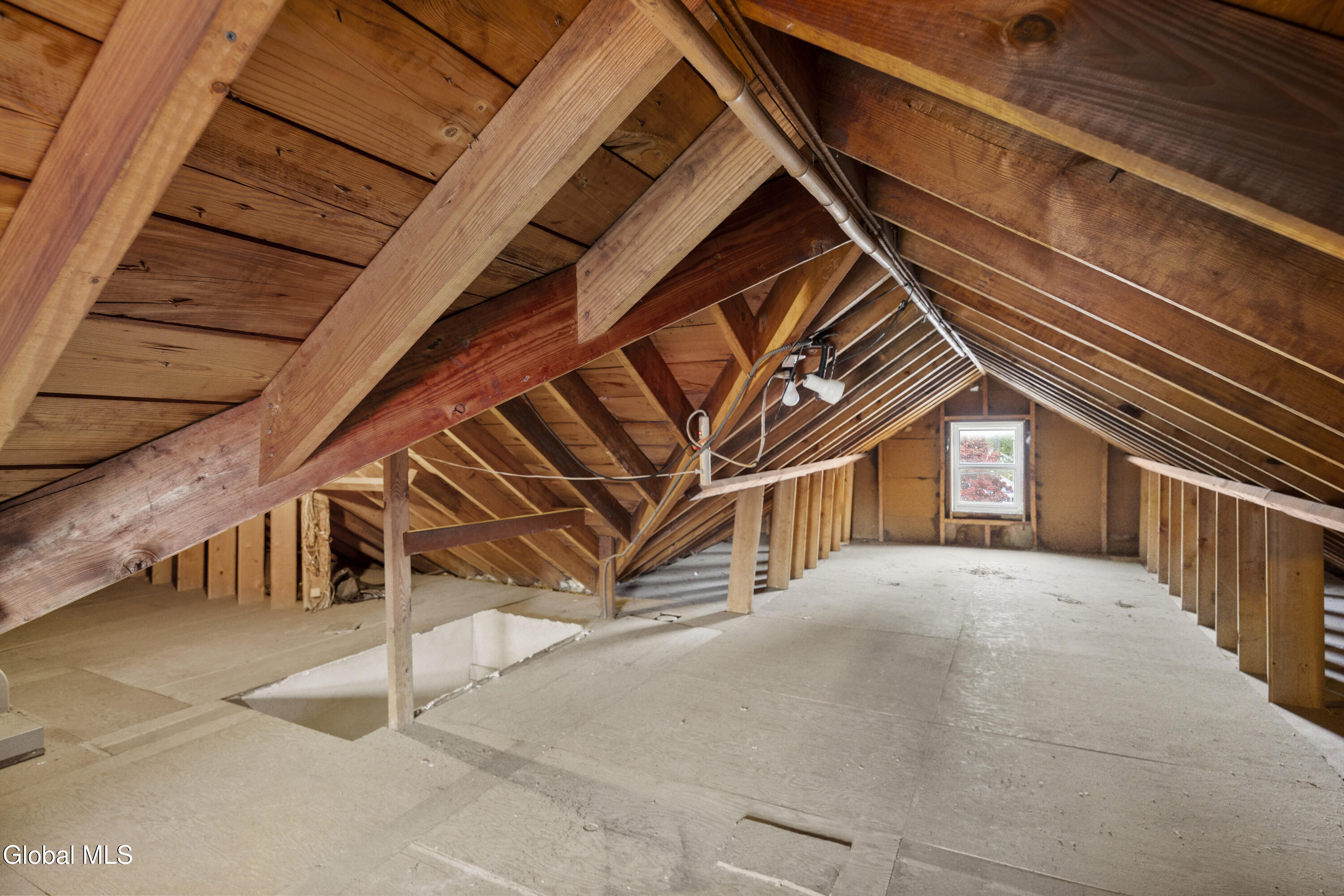 21 Roweland Avenue Bethlehem, NY 12054 - Photo 33 of 42 34