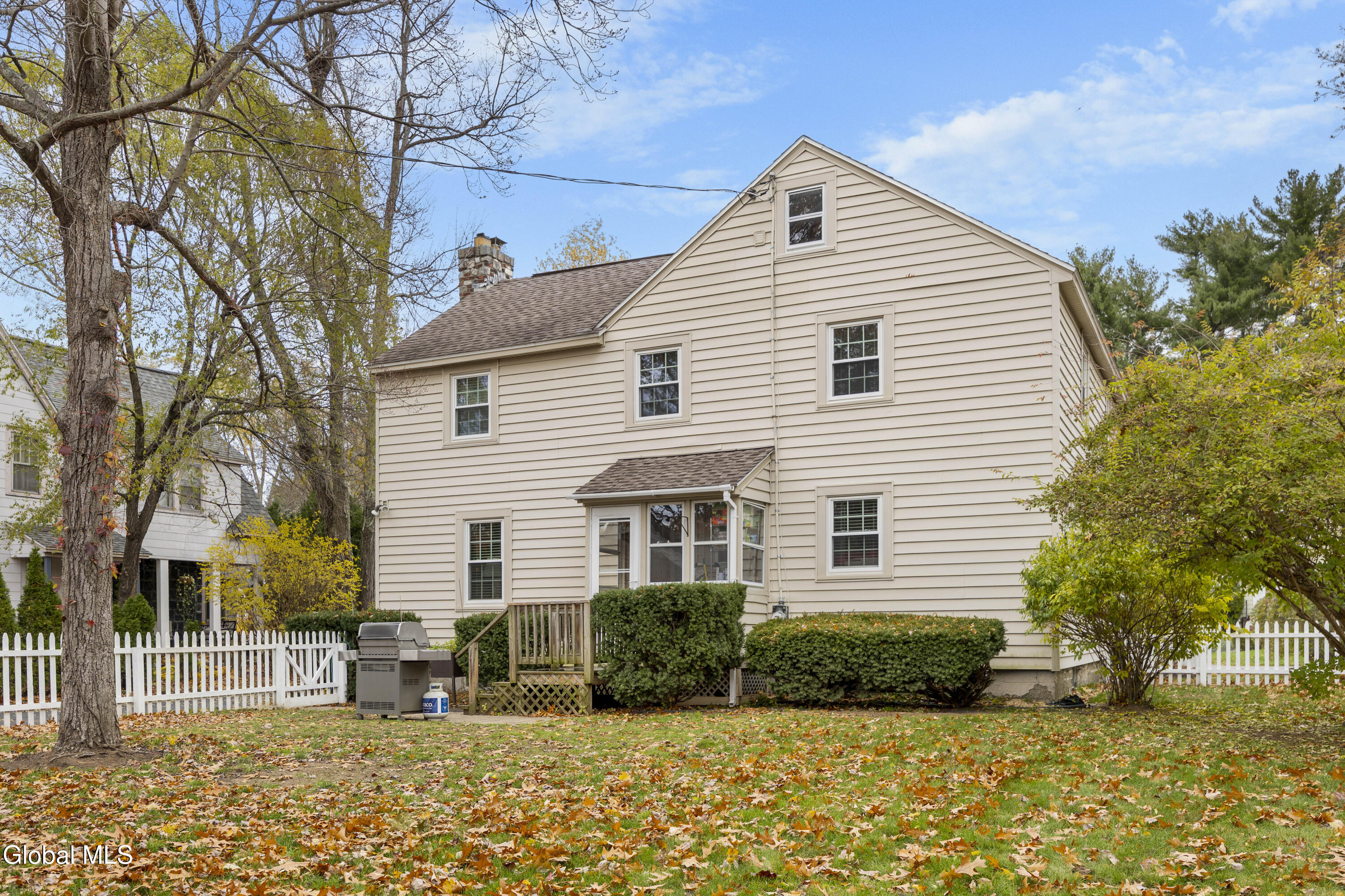 21 Roweland Avenue Bethlehem, NY 12054 - Photo 39 of 42 40