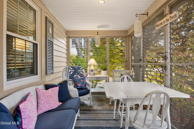 $479,000 | 21 Roweland Avenue, Bethlehem, NY 12054