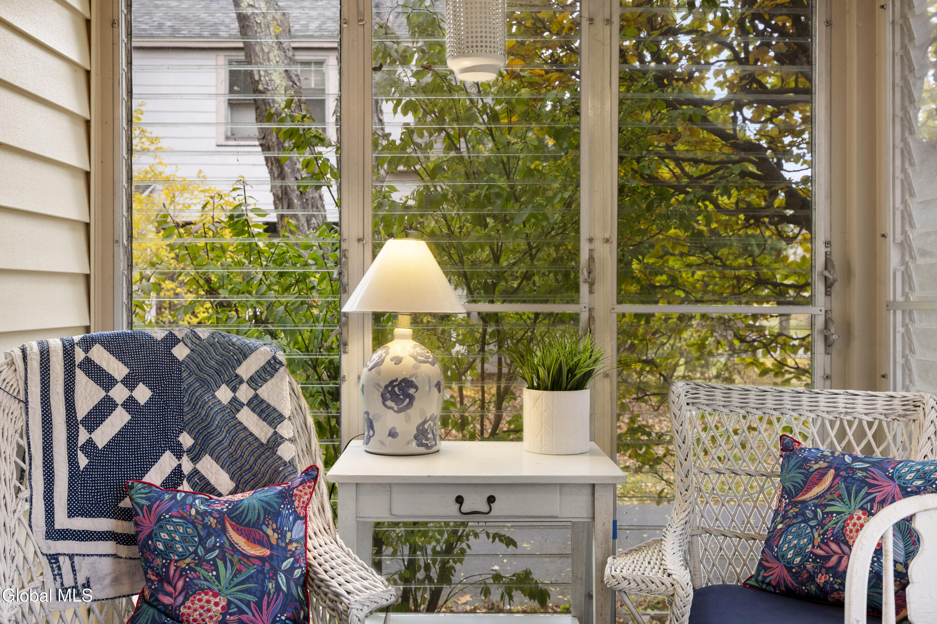 21 Roweland Avenue Bethlehem, NY 12054 - Photo 7 of 42 7