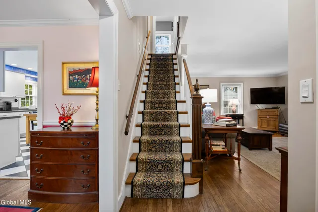 $479,000 | 21 Roweland Avenue, Bethlehem, NY 12054