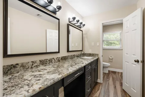 $550,000 | 15320 Clevedon Lane, Jersey Village, TX 77040