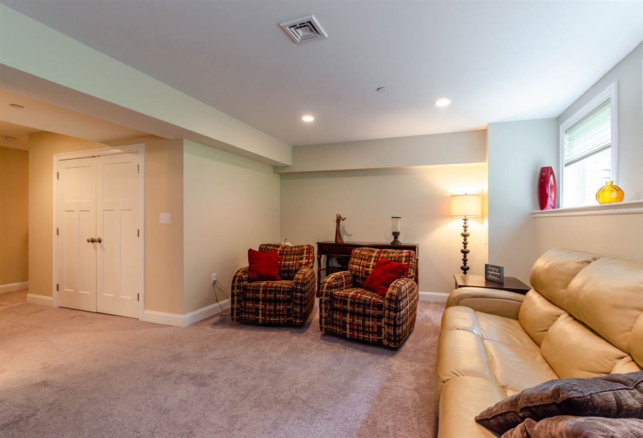 218 Villager Road, Unit 82 Chester, NH 03036 - Photo 29 of 38
