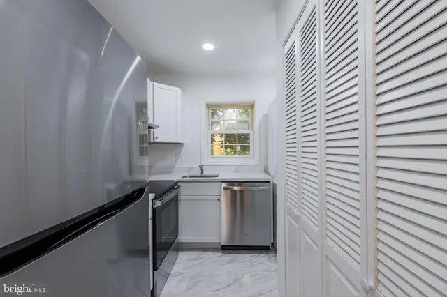 $449,990 | 7619 Tiverton Drive, Springfield, VA 22152