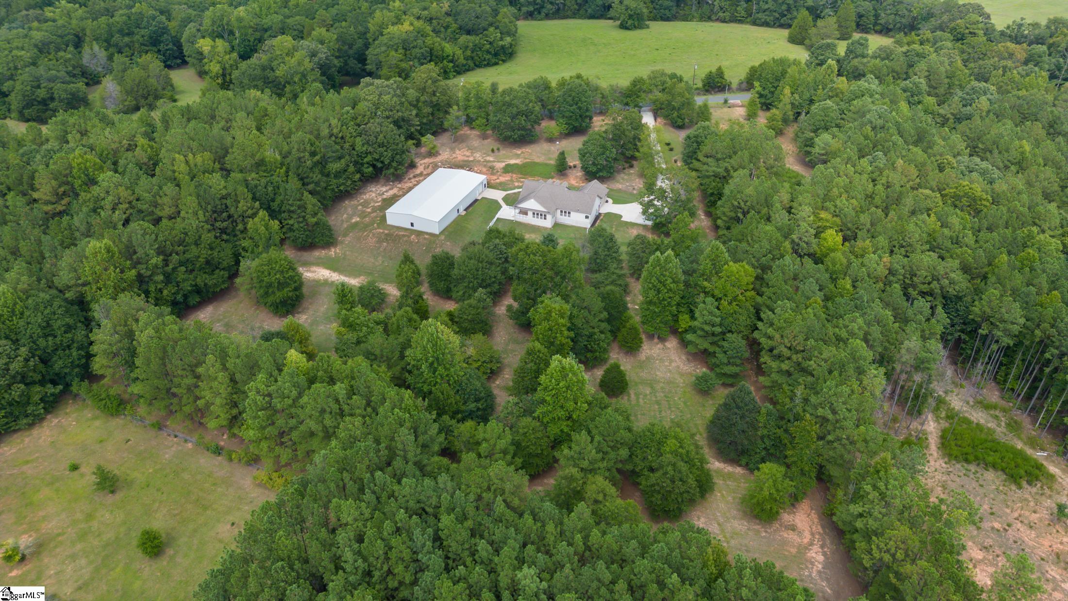 3215 Durbin Church Road Fountain Inn, SC 29644 - Photo 3 of 31
