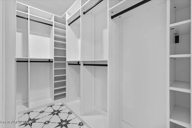 $849,000 | 9433 North Justice Way, Hayden, ID 83835