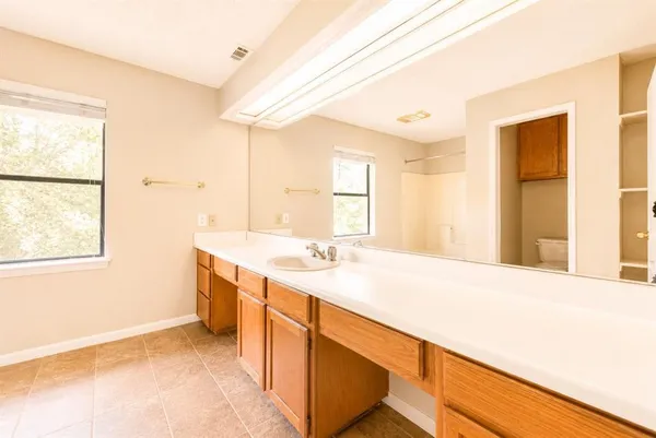 $2,275 | 7425 Highway 287 Frontage Road, Arlington, TX 76001
