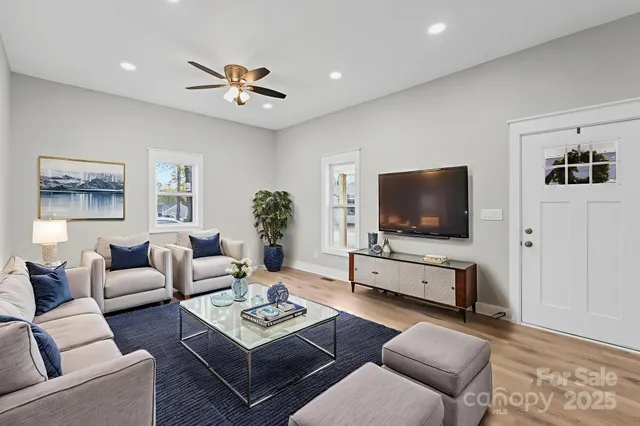 $259,900 | 94 Snyder Court Northeast, Concord, NC 28025