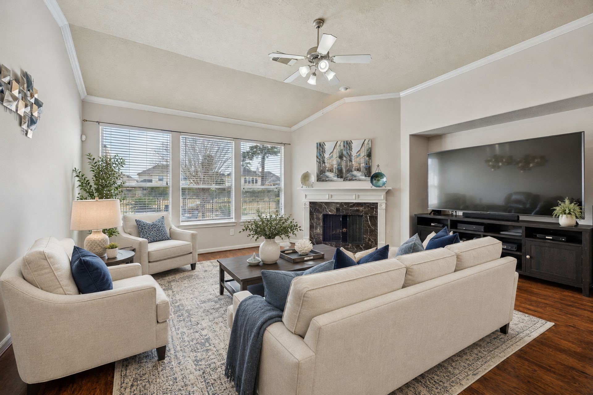 4635 Countrymeadows Drive Spring, TX 77388 - Photo 3 of 26 Living Room - Virtually Staged