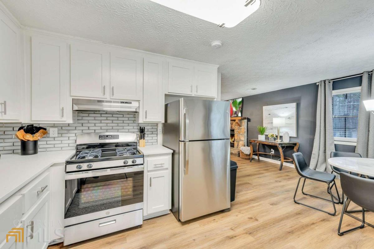 210 Booth Road Southwest, Unit A Marietta, GA 30008 - Photo 8 of 22 Gallery Image 8