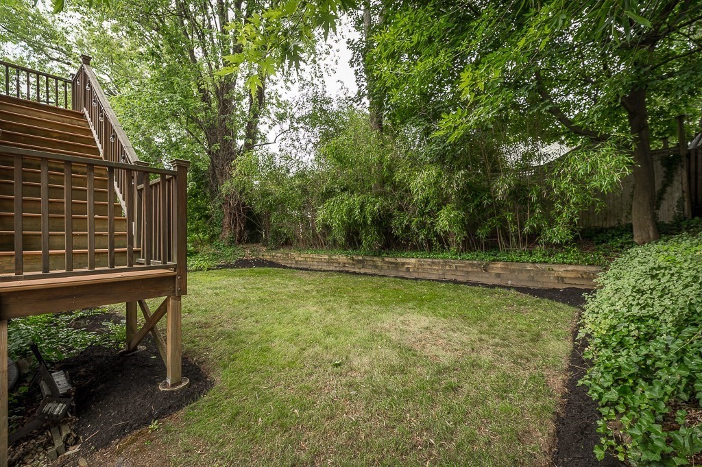 47 Lawrence Street Danvers, MA 01923 - Photo 4 of 31