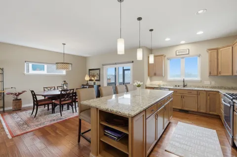 $675,000 | 2832 No Oaks, Madison, WI 53711