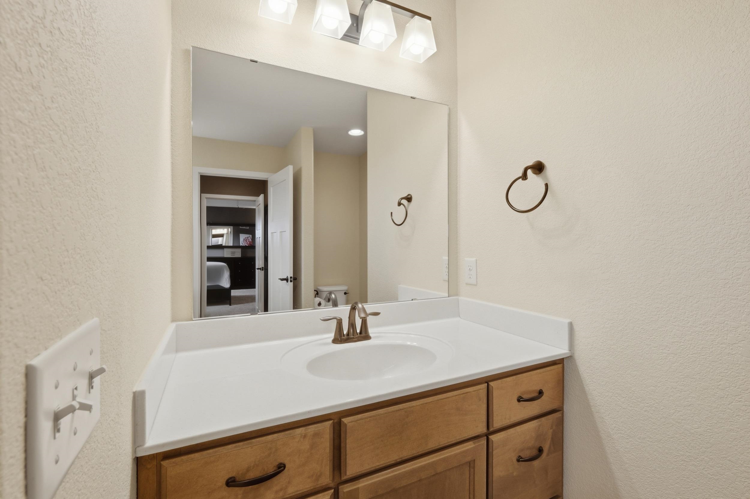 2832 No Oaks Madison, WI 53711 - Photo 34 of 61