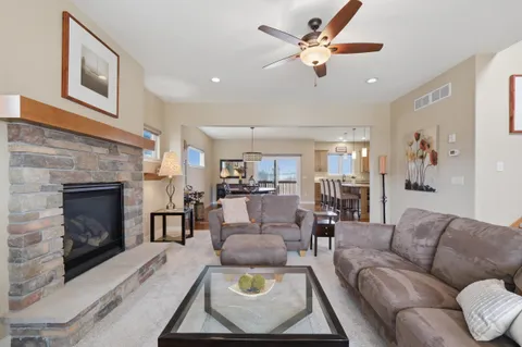 $675,000 | 2832 No Oaks, Madison, WI 53711