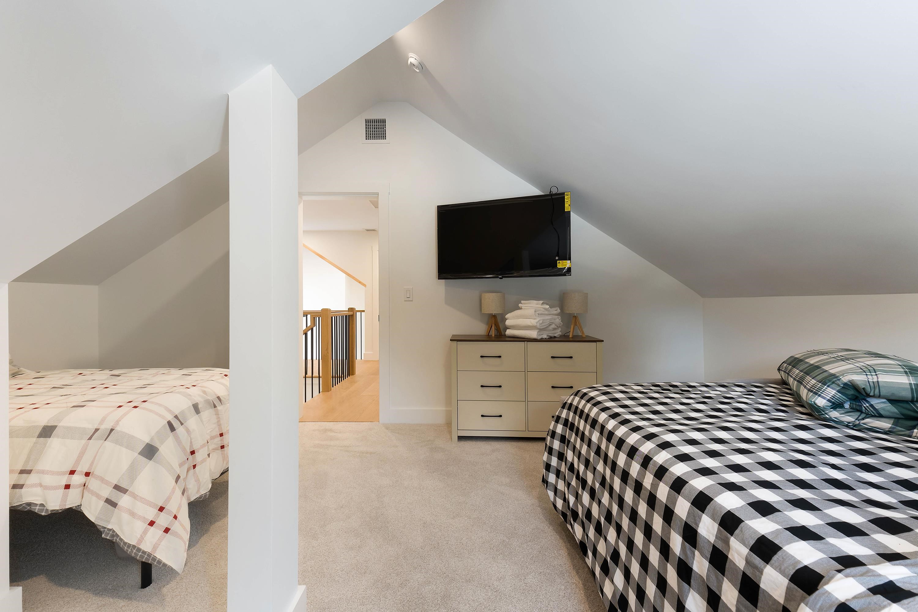 17 Black Diamond Road, Unit 5 North Conway, NH 03860 - Photo 40 of 51 Gallery Image 40