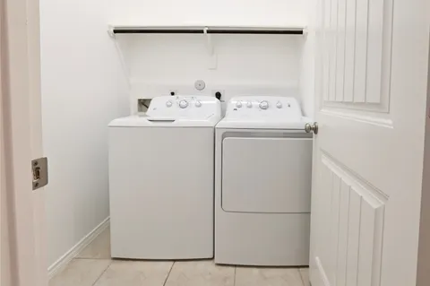 $250,000 | 306 Marble Springs Lane, La Marque, TX 77568