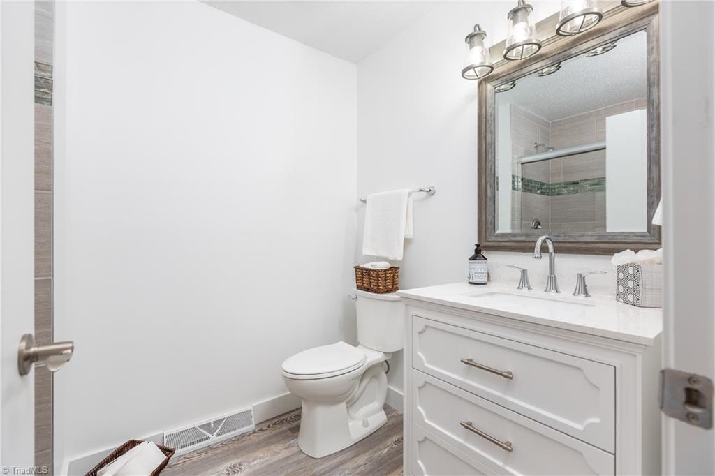 8576 Linville Road Oak Ridge, NC 27310 - Photo 22 of 42