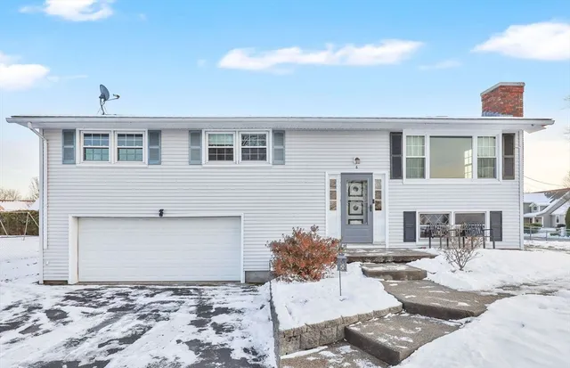 $325,000 | 6 Quincy Street, Ludlow, MA 01056