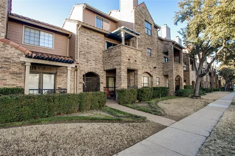 $2,700 | 3405 Binkley Avenue, Unit C, University Park, TX 75205