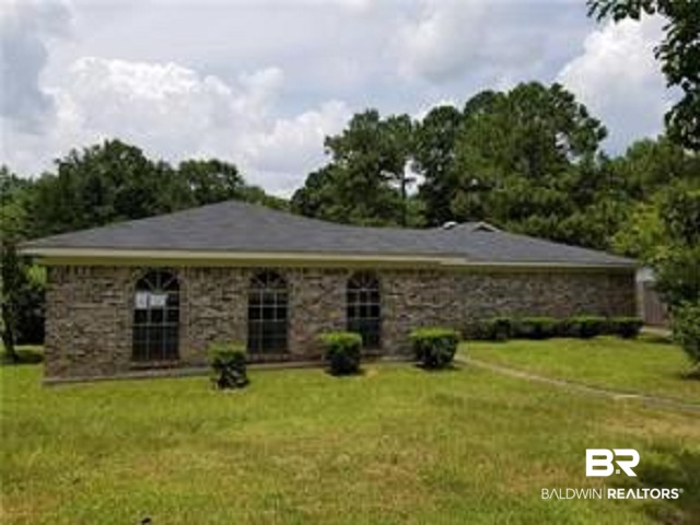 112 South Mauvilla Drive Chickasaw, AL 36611 - Photo 1 of 5