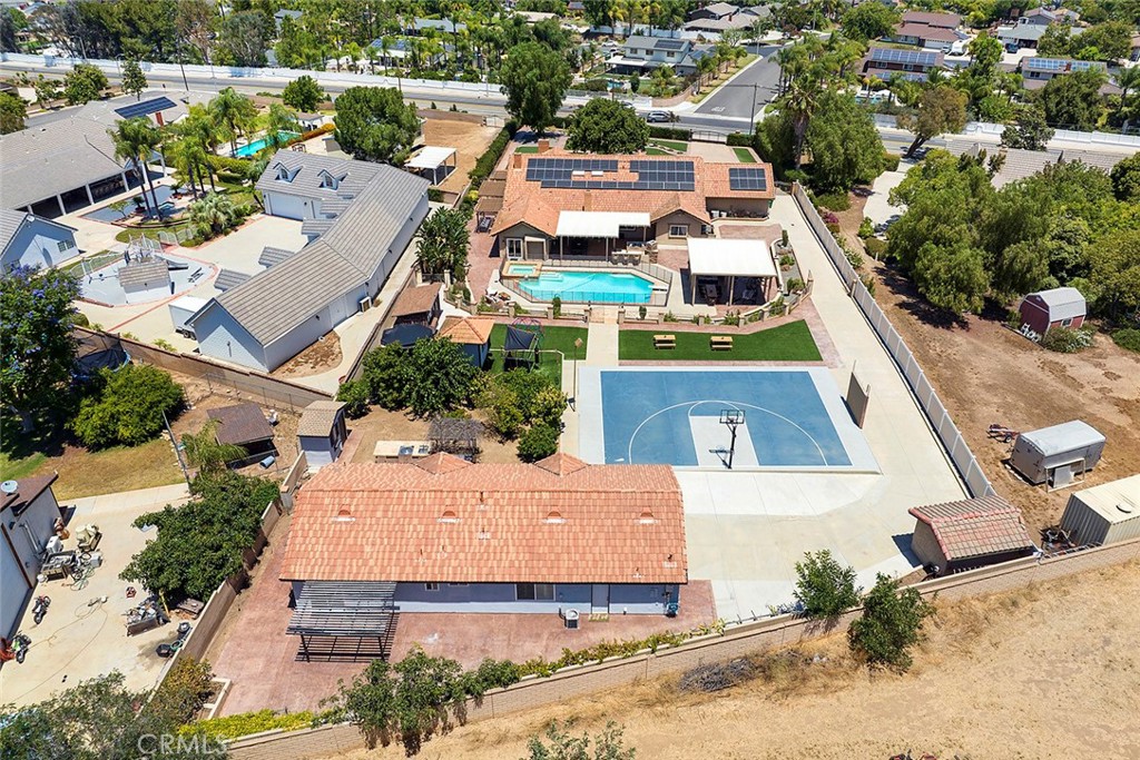 2785 State Street Corona, CA 92881 - Photo 1 of 149