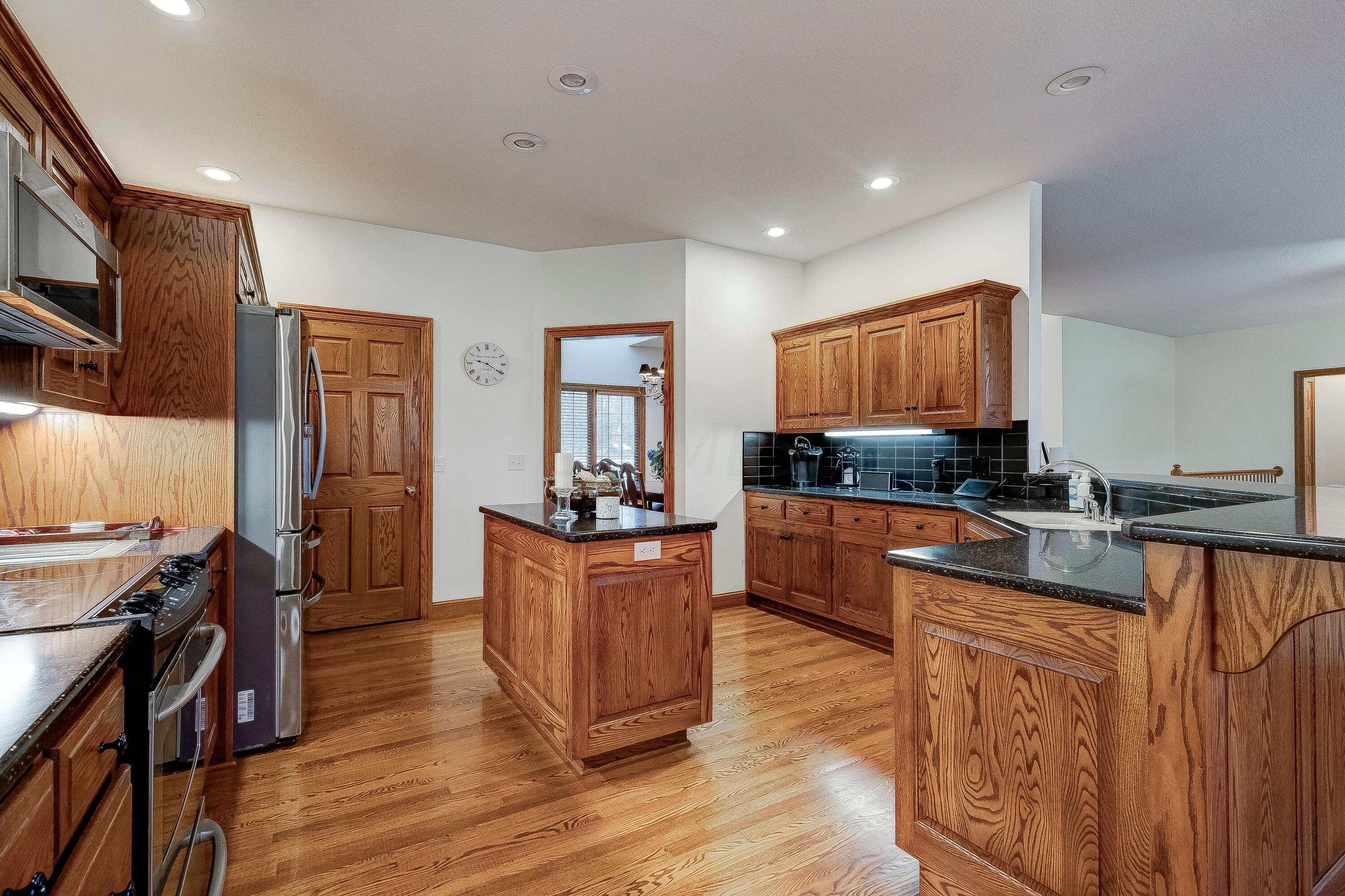 17511 Gambier Road Mount Vernon, OH 43050 - Photo 10 of 55 1-3