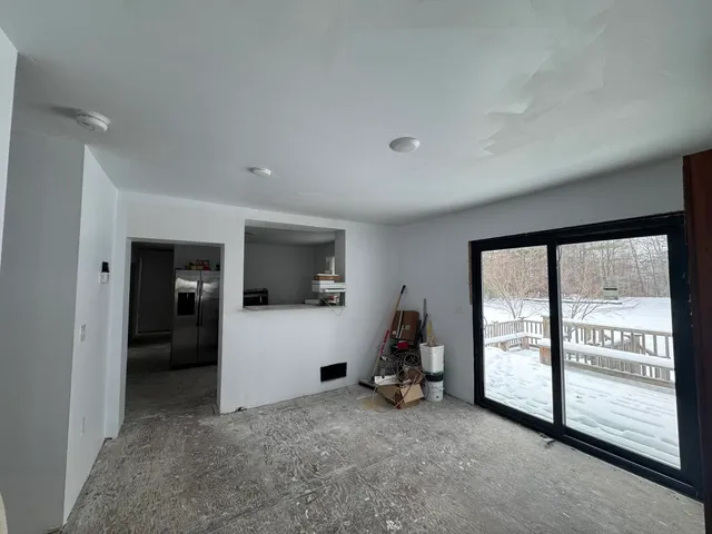 $349,999 | 652 Bean Road, Colchester, VT 05446