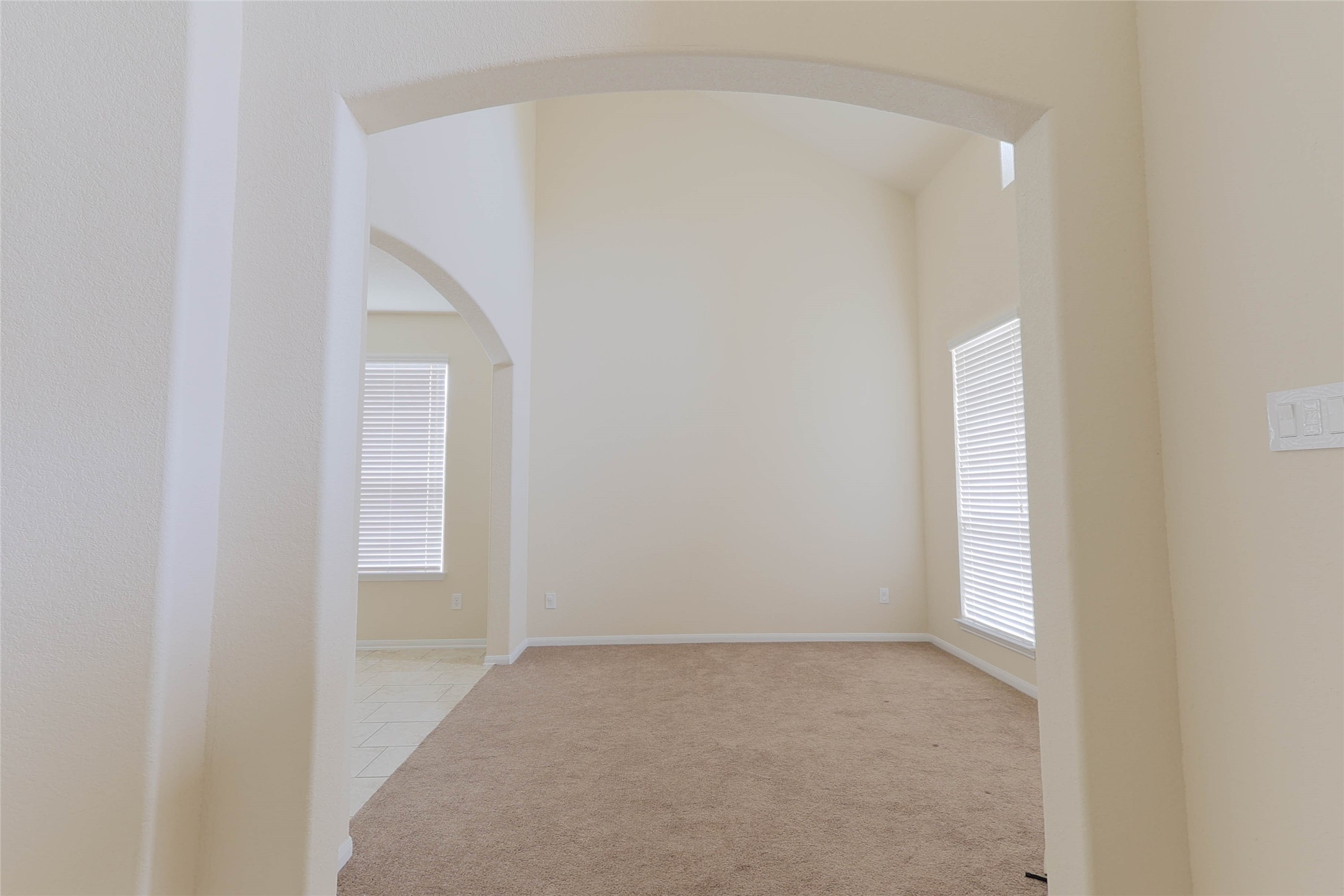 4615 Russet Leaf Trace Katy, TX 77449 - Photo 16 of 32 a view of room and window