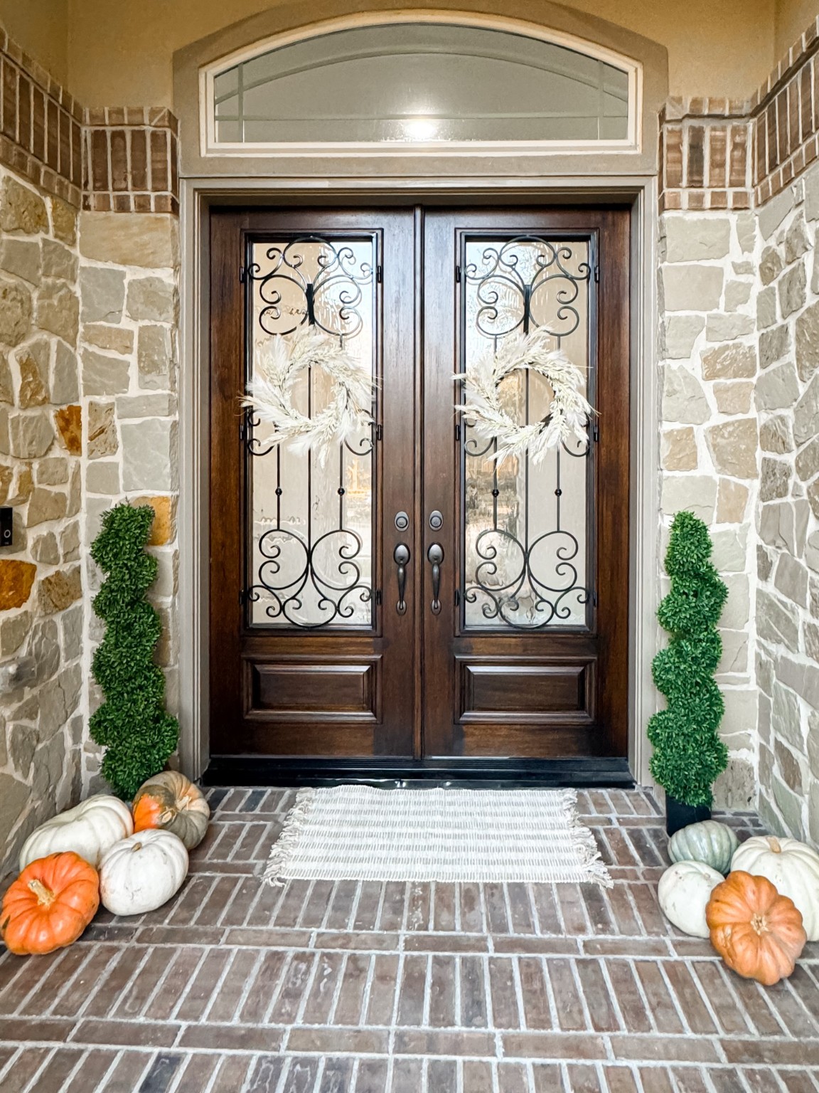 5815 Mustang Ridge Lane Fulshear, TX 77441 - Photo 3 of 50