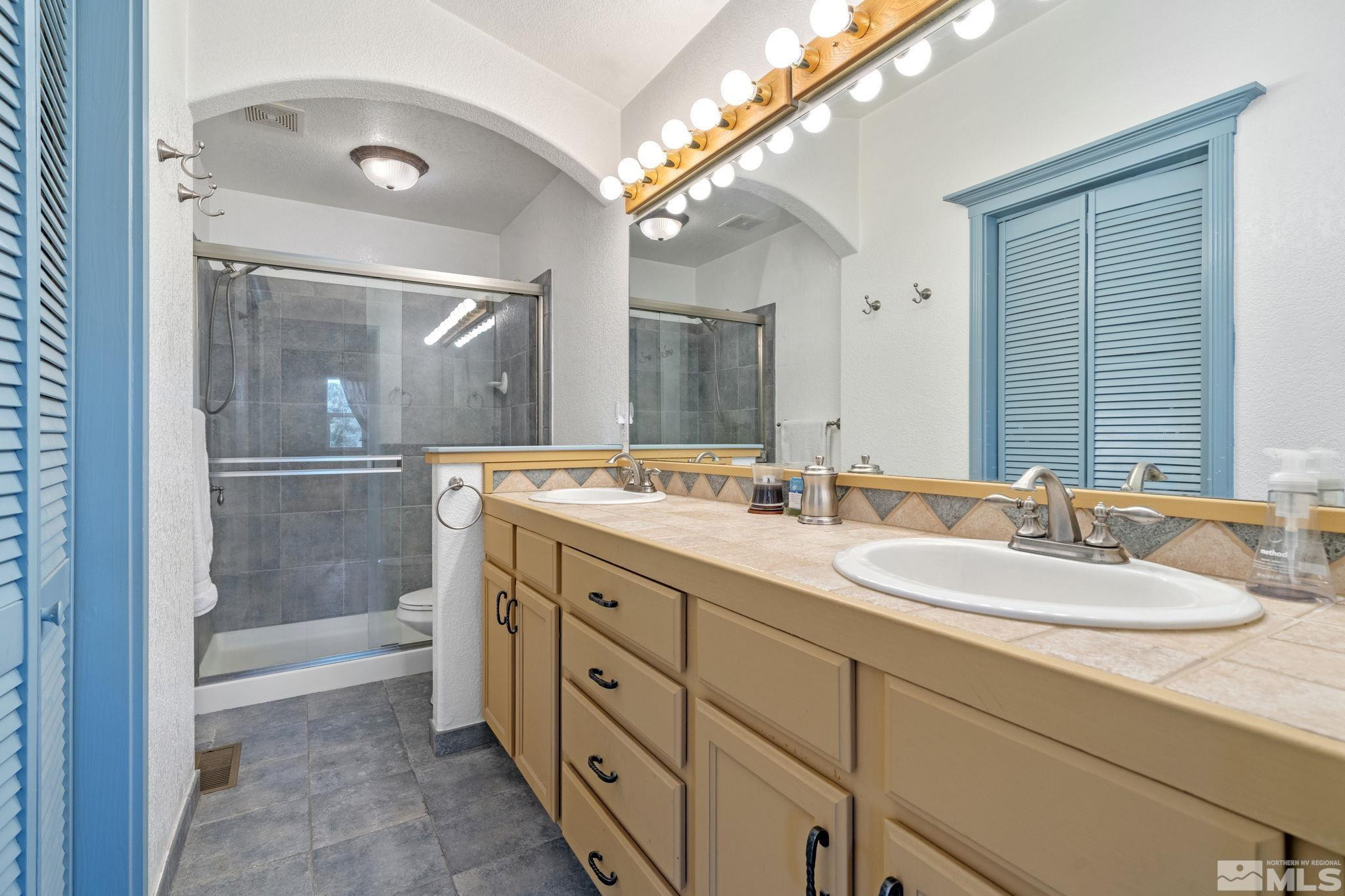21410 Sazarac Road Reno, NV 89521 - Photo 19 of 38 Photo 19