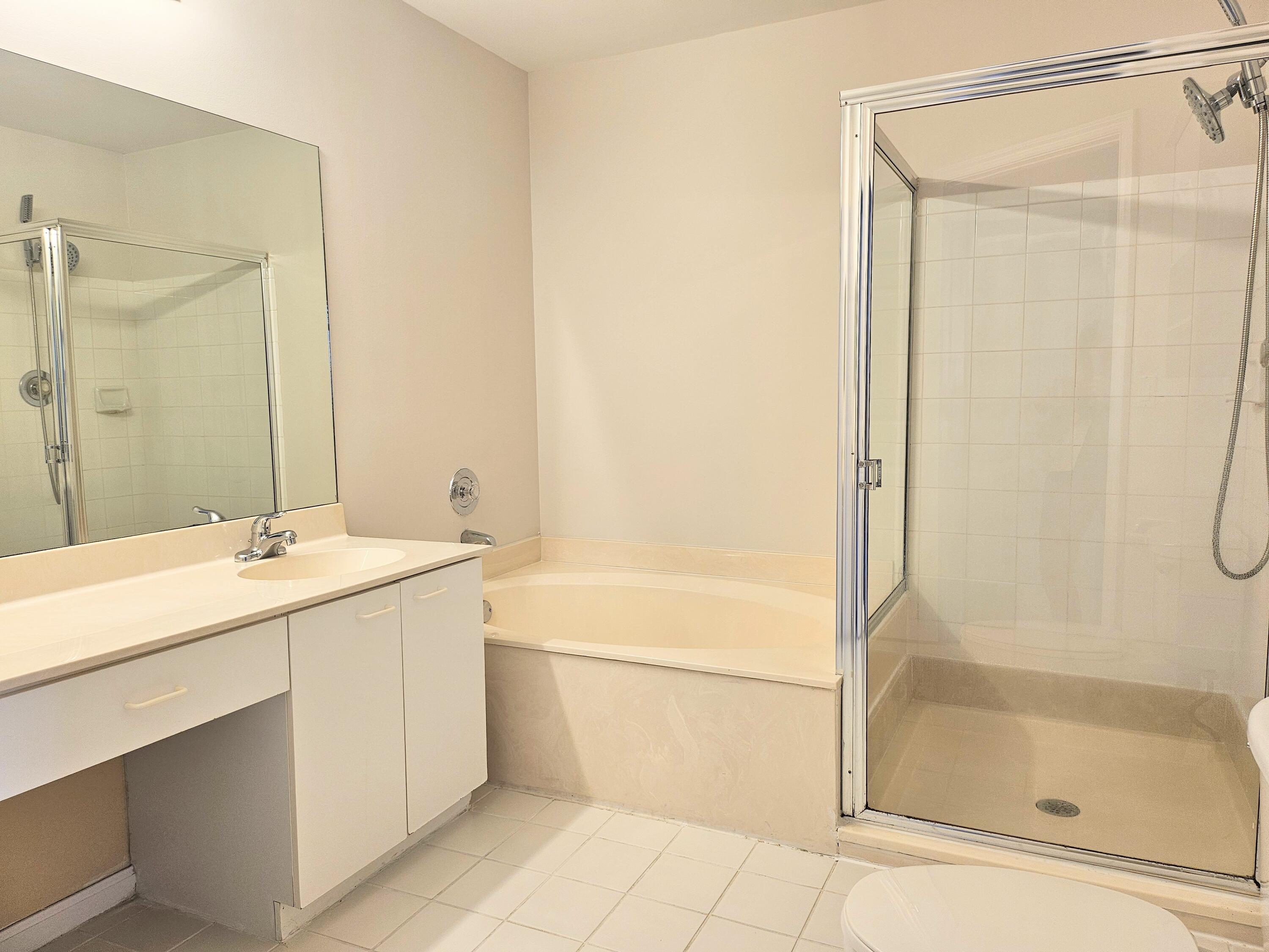 20951 Vía Azalea, Unit 3 Boca Raton, FL 33428 - Photo 12 of 17 20241122_154021