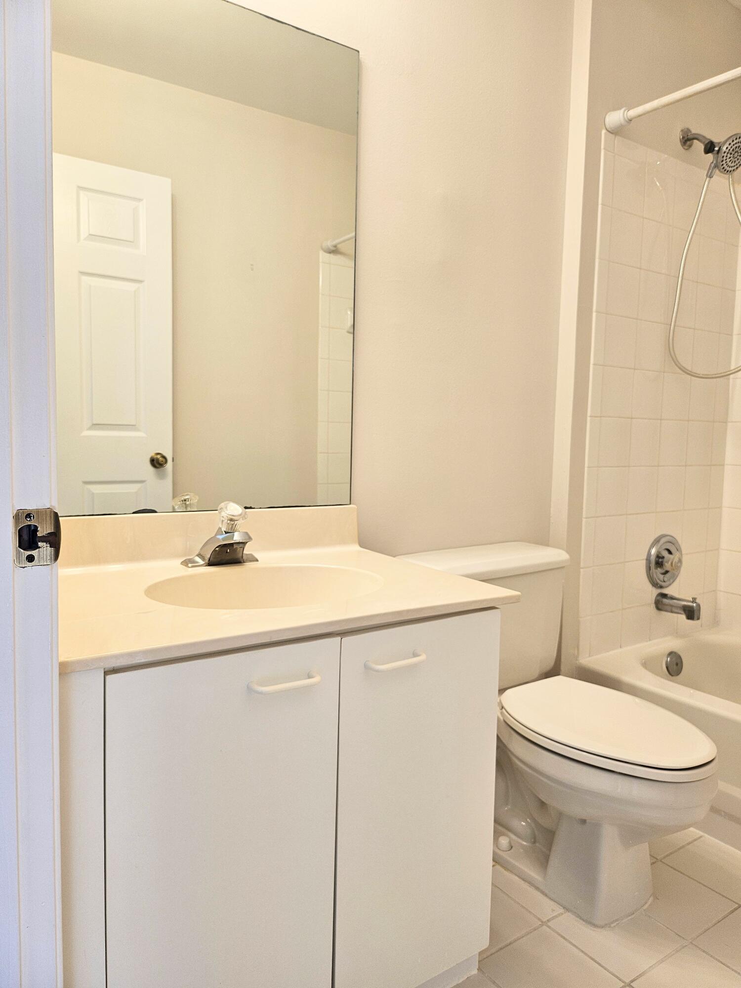 20951 Vía Azalea, Unit 3 Boca Raton, FL 33428 - Photo 14 of 17 20241122_154216