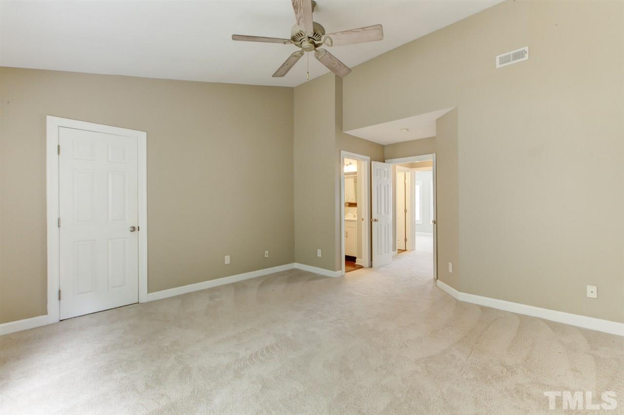 5440 Vista View Court Raleigh, NC 27612 - Photo 19 of 30 Gallery Image 19
