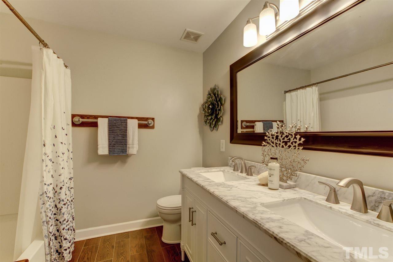 5440 Vista View Court Raleigh, NC 27612 - Photo 20 of 30 Gallery Image 20