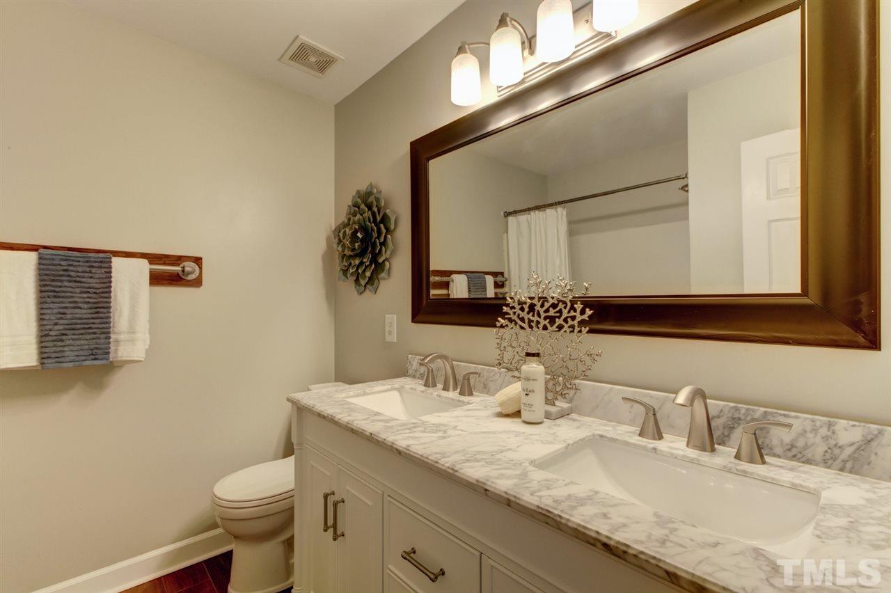 5440 Vista View Court Raleigh, NC 27612 - Photo 21 of 30 Gallery Image 21