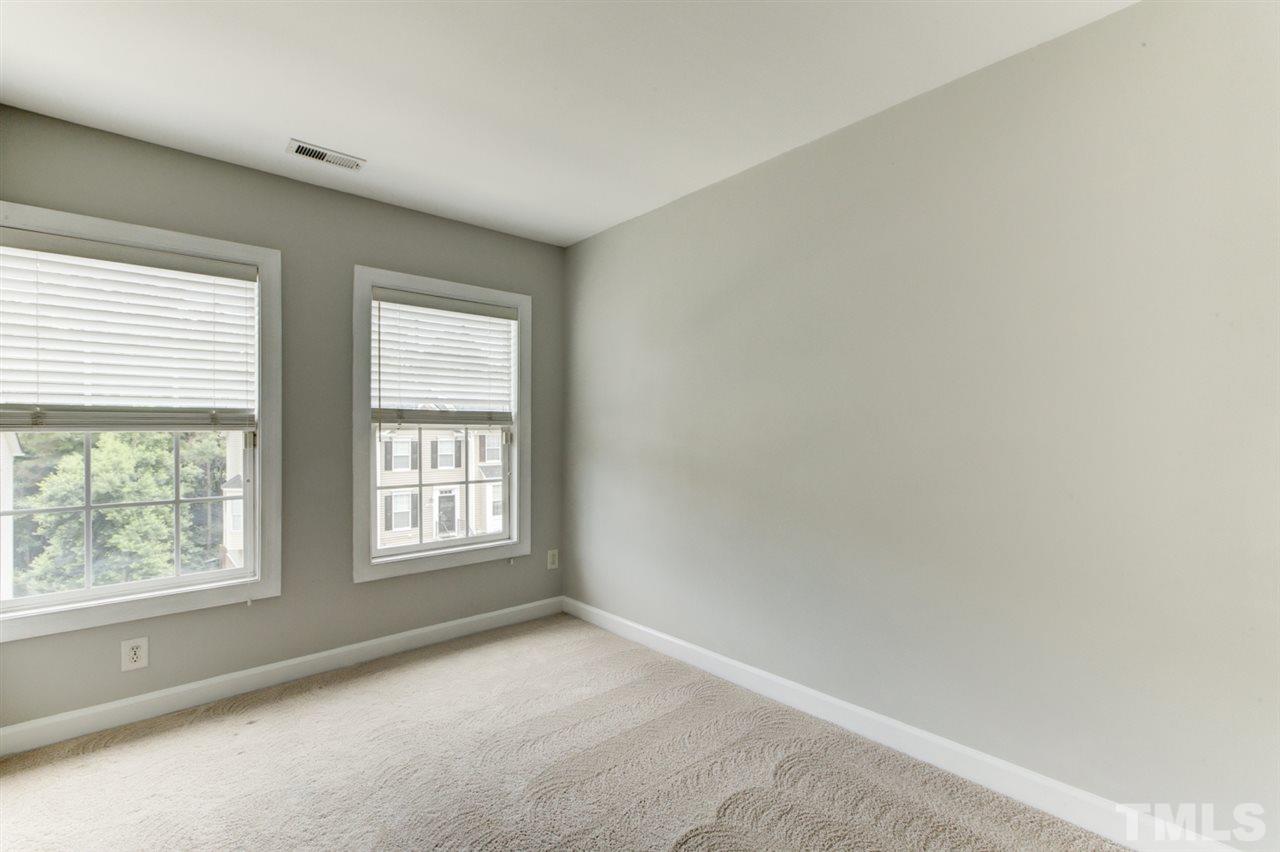 5440 Vista View Court Raleigh, NC 27612 - Photo 22 of 30 Gallery Image 22