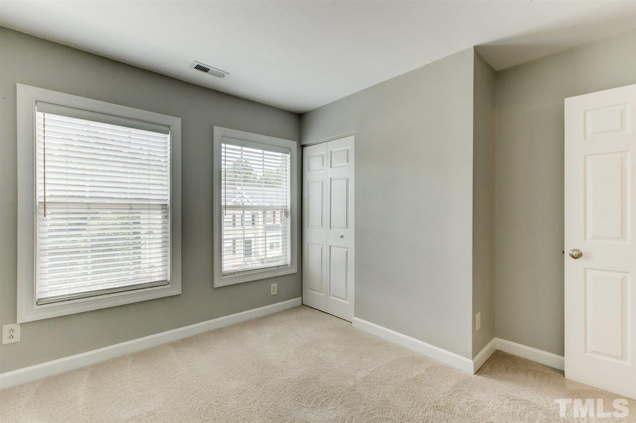 5440 Vista View Court Raleigh, NC 27612 - Photo 26 of 30 Gallery Image 26
