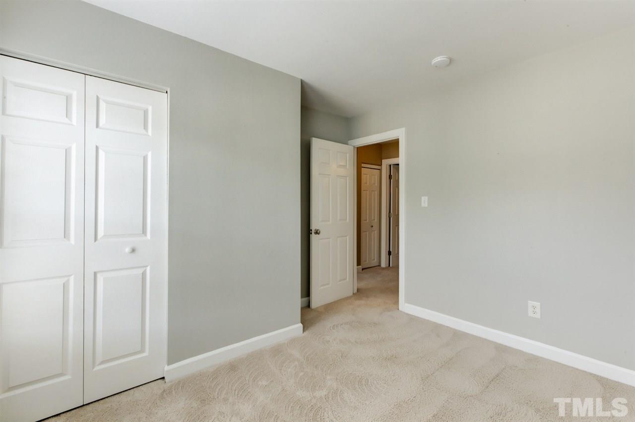 5440 Vista View Court Raleigh, NC 27612 - Photo 27 of 30 Gallery Image 27
