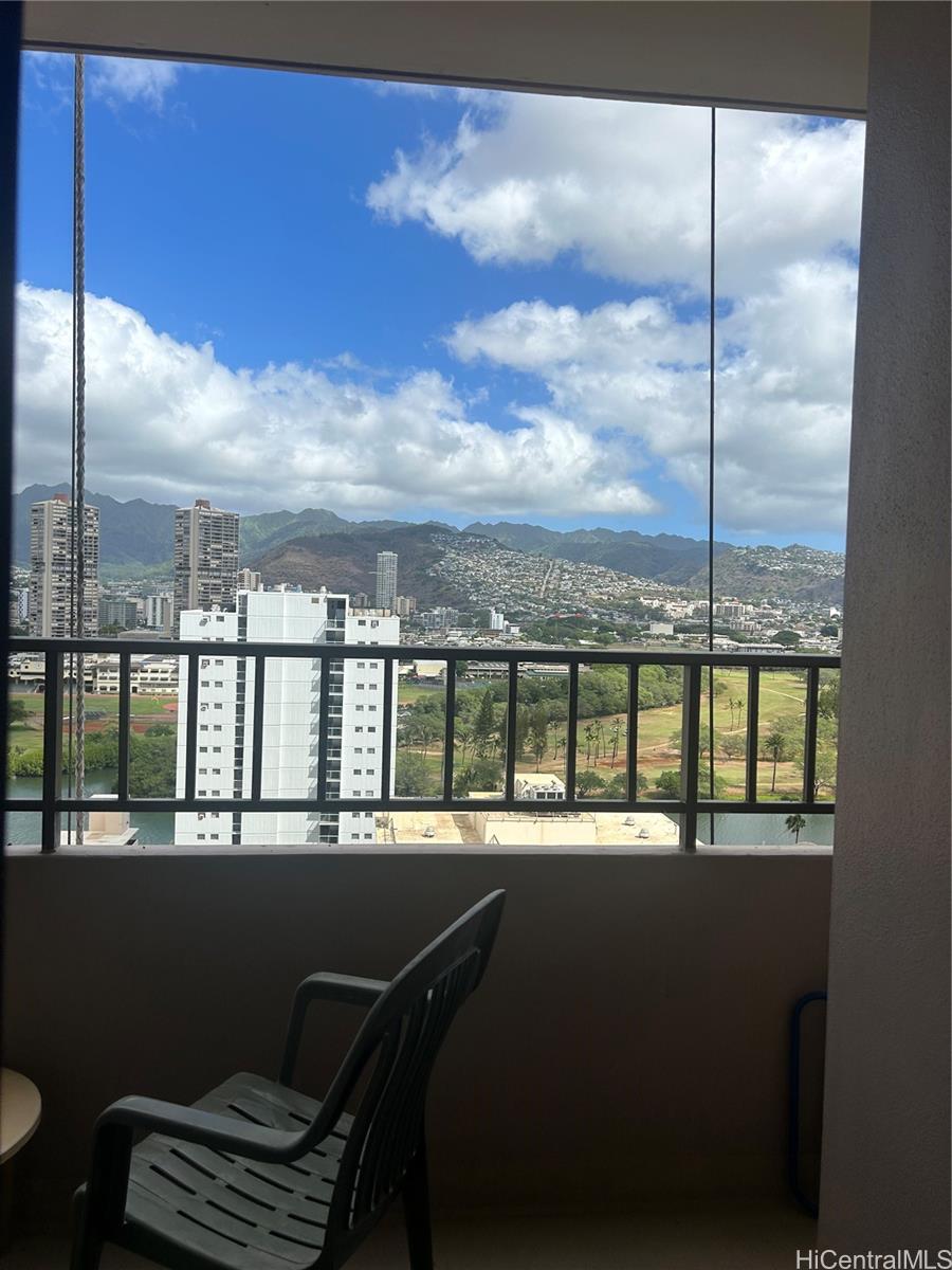 2240 Kūhiō Ave Unit 1804  