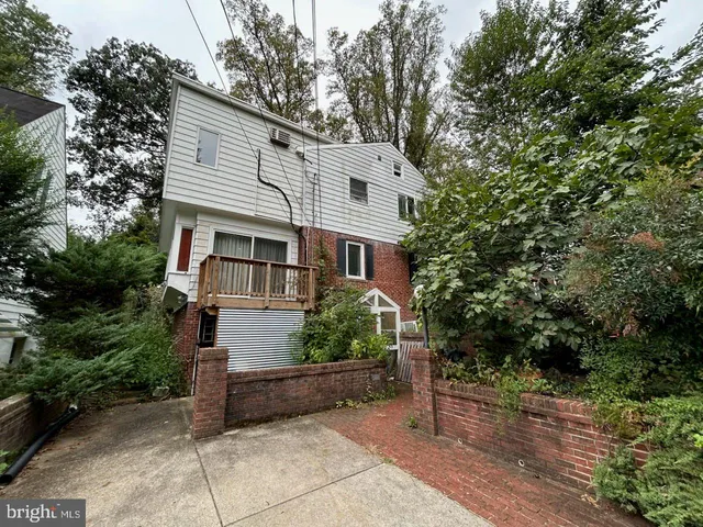 $775,000 | 7918 Long Branch Parkway, Takoma Park, MD 20912