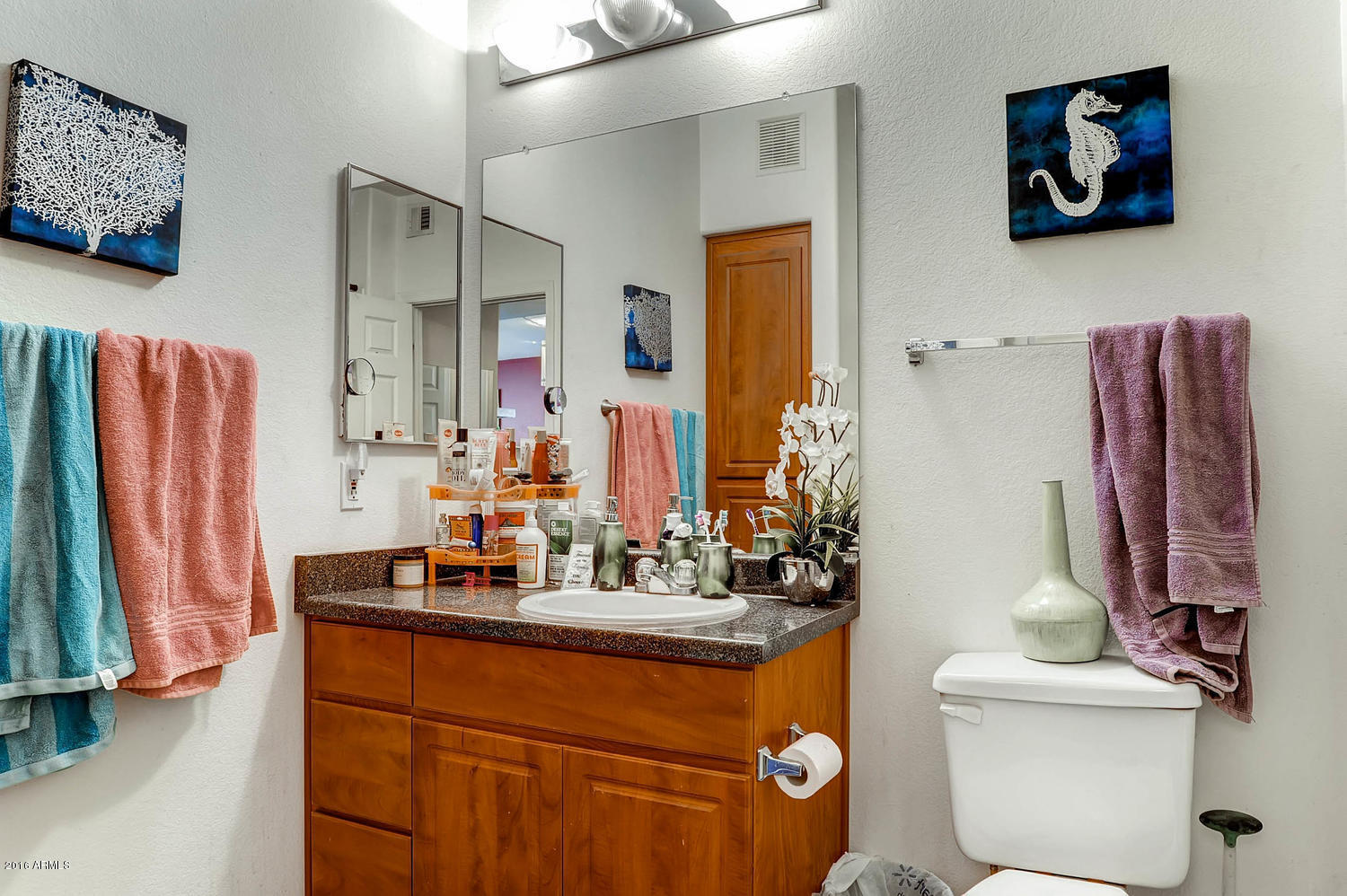909 East Camelback Road, Unit 2081 Phoenix, AZ 85014 - Photo 15 of 28 909 E Camelback Rd Unit 2081-large-014-2