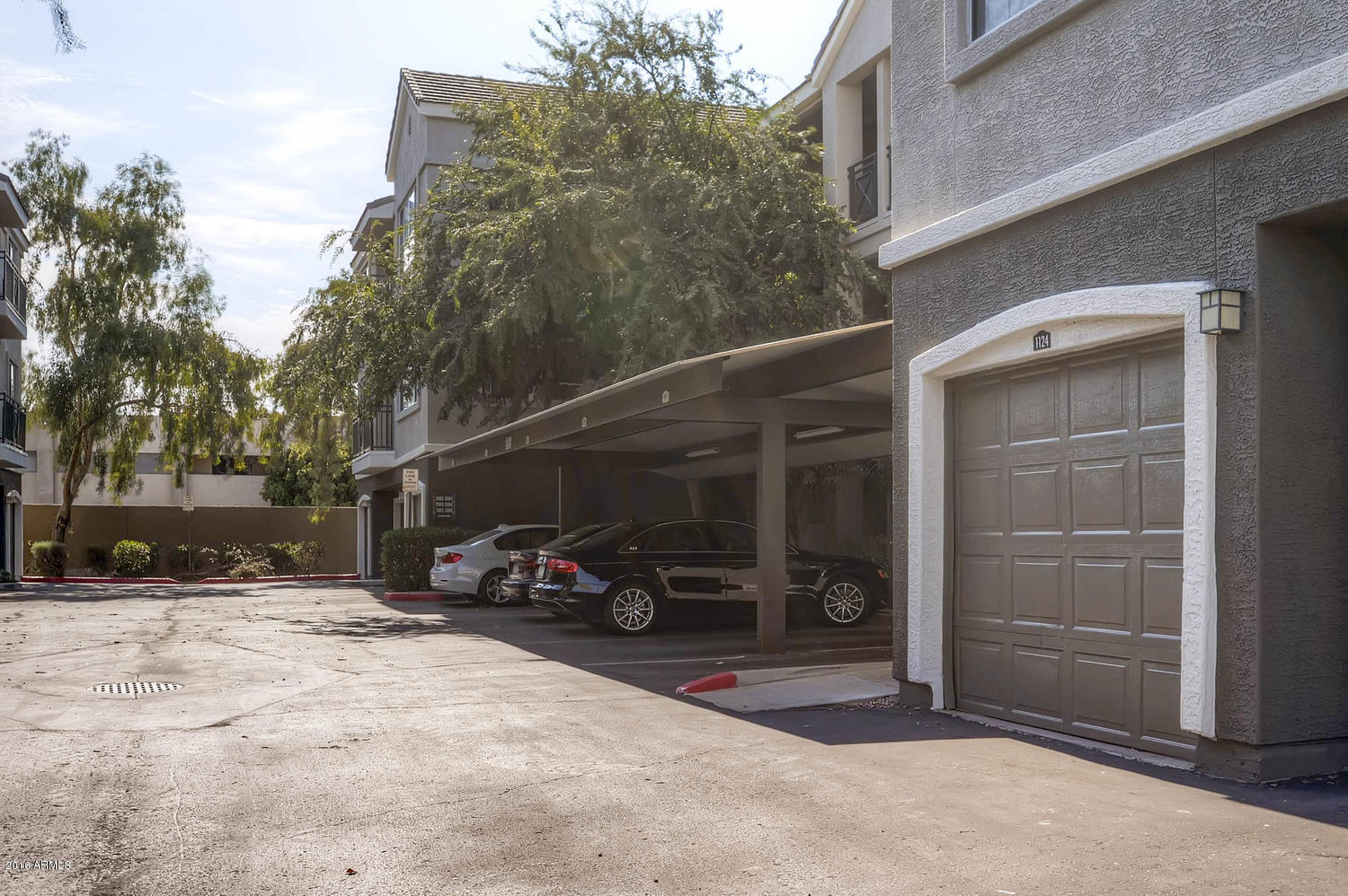 909 East Camelback Road, Unit 2081 Phoenix, AZ 85014 - Photo 21 of 28 909 E Camelback Rd Unit 2081-large-020-1