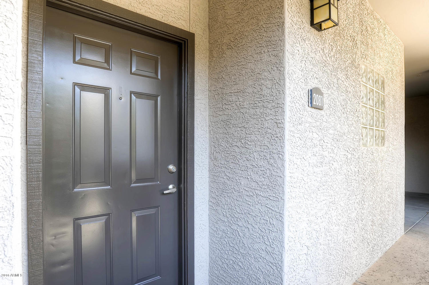909 East Camelback Road, Unit 2081 Phoenix, AZ 85014 - Photo 3 of 28 909 E Camelback Rd Unit 2081-large-002-1