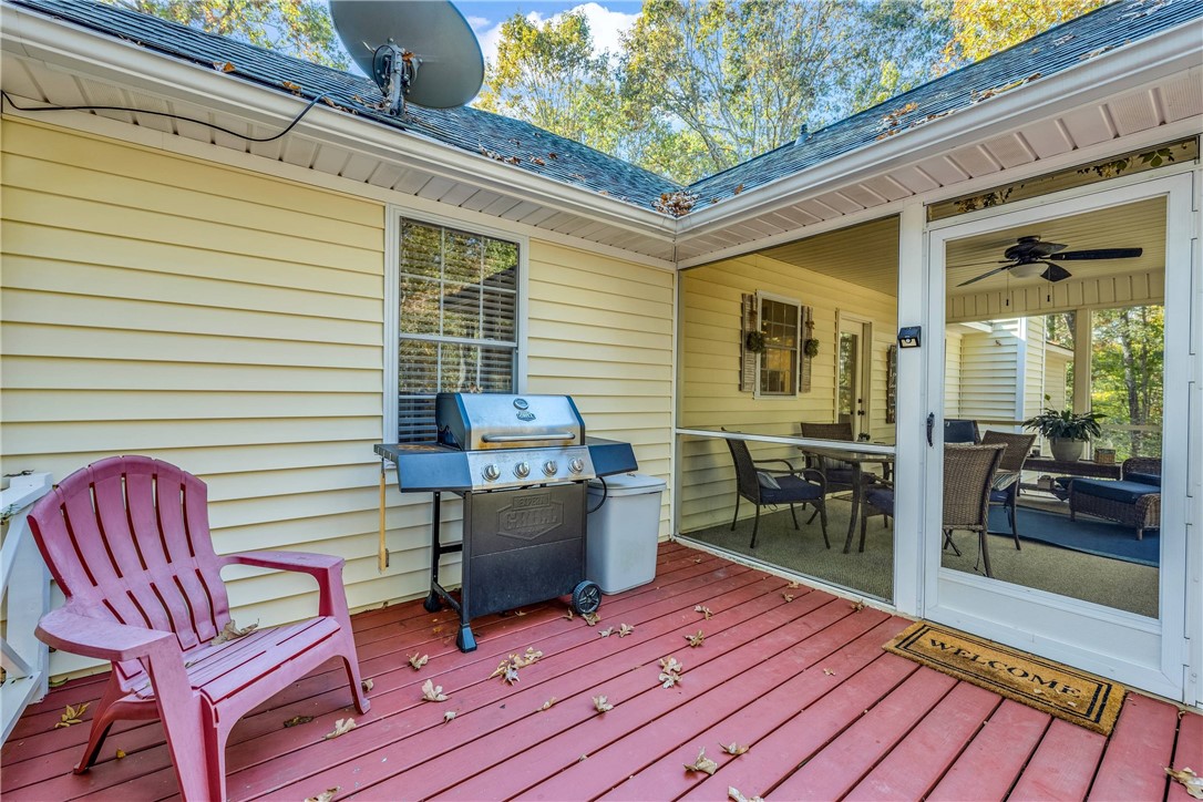 247 Ridgewood Drive Hartwell, GA 30643 - Photo 45 of 49 Gallery Image 45