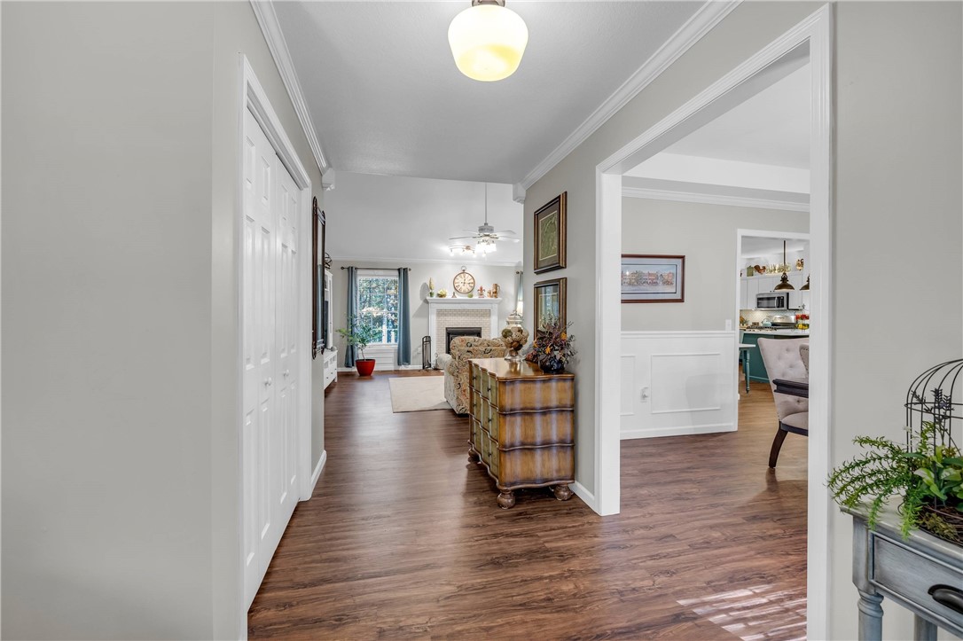 247 Ridgewood Drive Hartwell, GA 30643 - Photo 9 of 49 Gallery Image 9